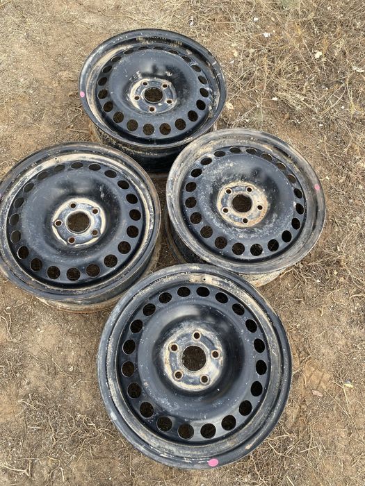 Продам диски на 16