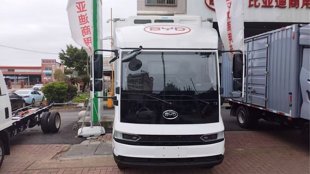 Byd T5 грузовая машина борт четыре на два
