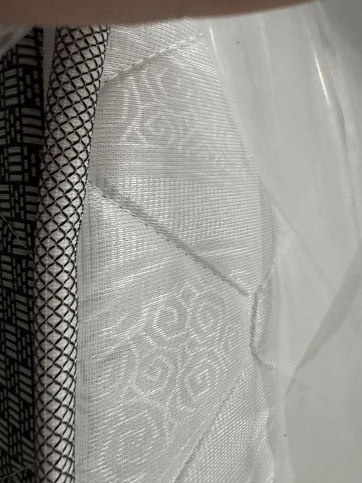 Продам Матрас новый