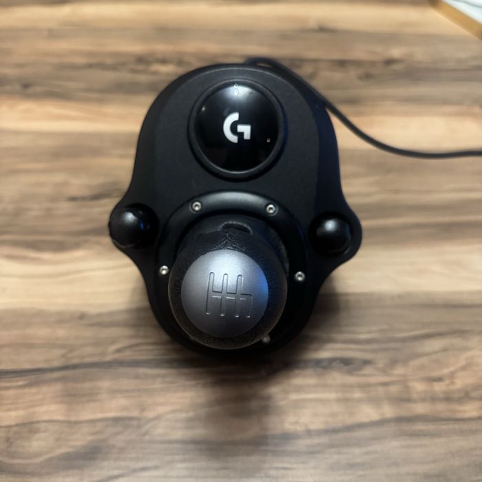 Vand volan logitech g29