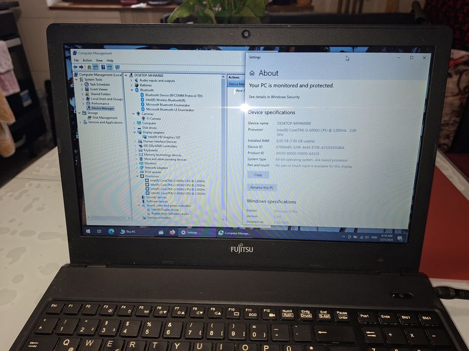 Fujitsu A357, Intel i3 gen6, 8 gb DDR4, Bluetooth, baterie ok