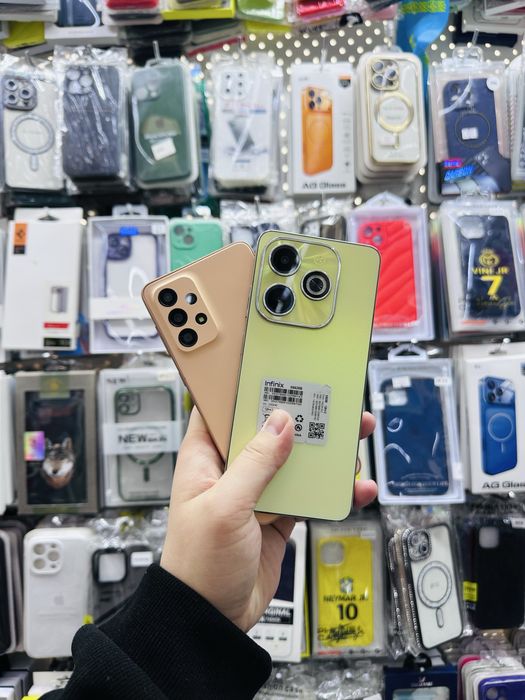 Телефон разные.