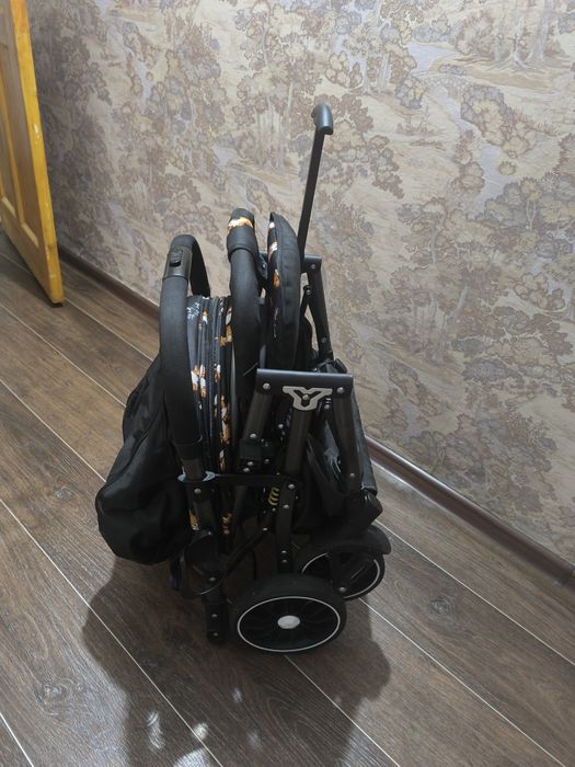 Продам детскую коляску