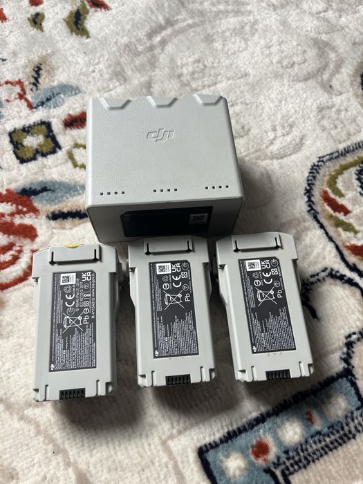 Продается дрон dji mini 3 pro combo