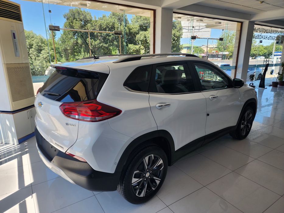 Tracker Premier Plus 2024