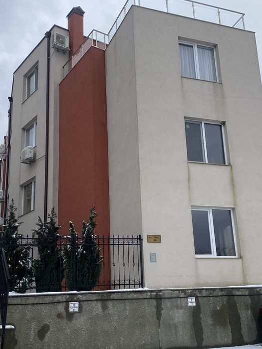 Дава се под наем Тристаен апартамент в Варна, Колхозен пазар - 90 кв.м за 606.9 € - Снимка #9