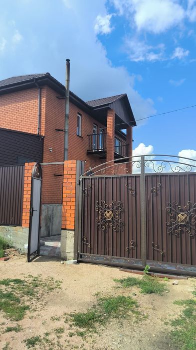 Сдам коттедж посуточно