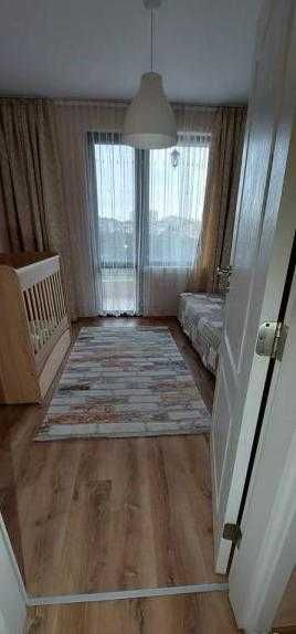 Дава се под наем Тристаен апартамент в Бургас, Изгрев - 92 кв.м за 698.19 € - Снимка #8