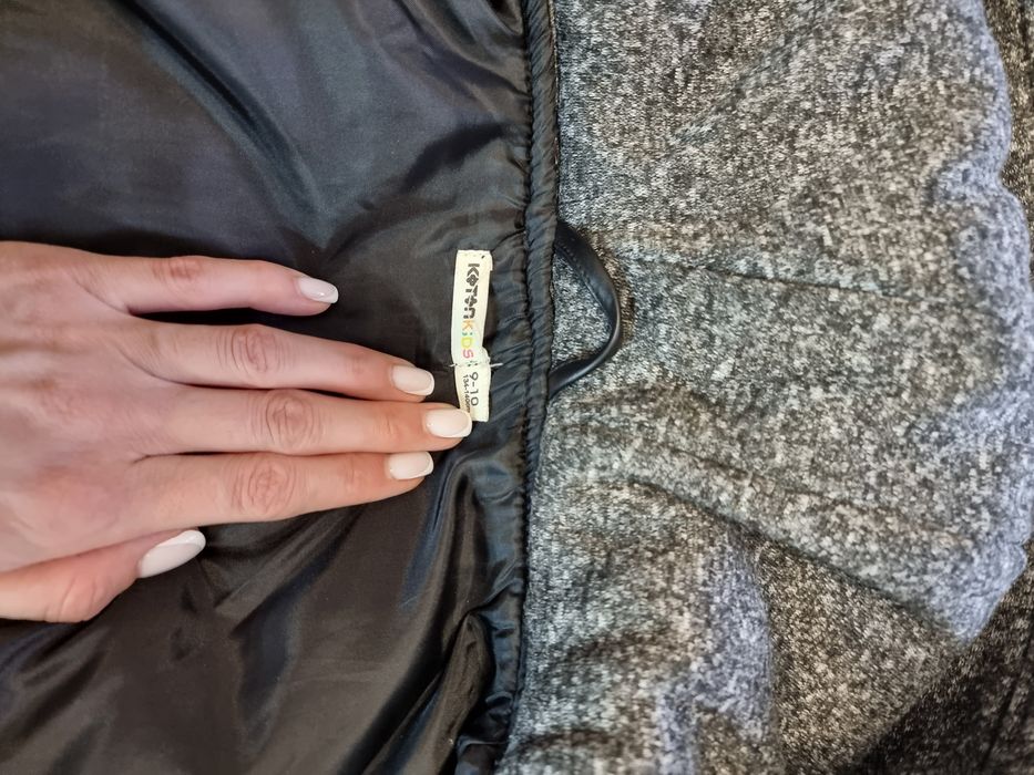 Продам детскую куртку