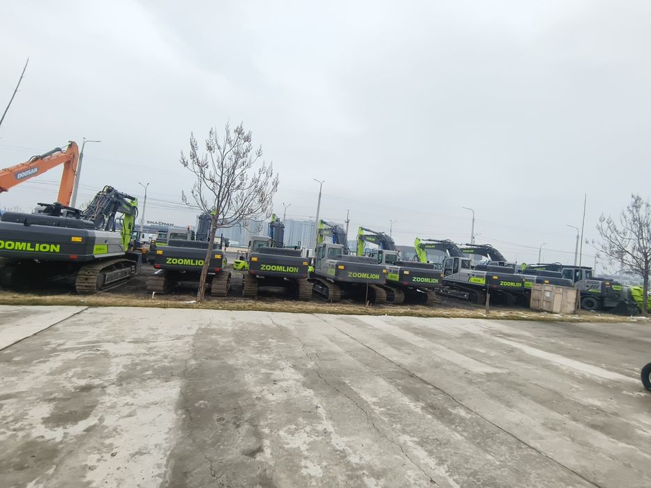 Гусеничный ЭКСКАВАТОР ZE245G новый в наличии