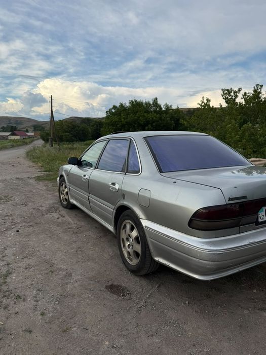 Mitsubishi sigma Magna