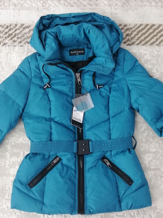 Женские зимные куртки.