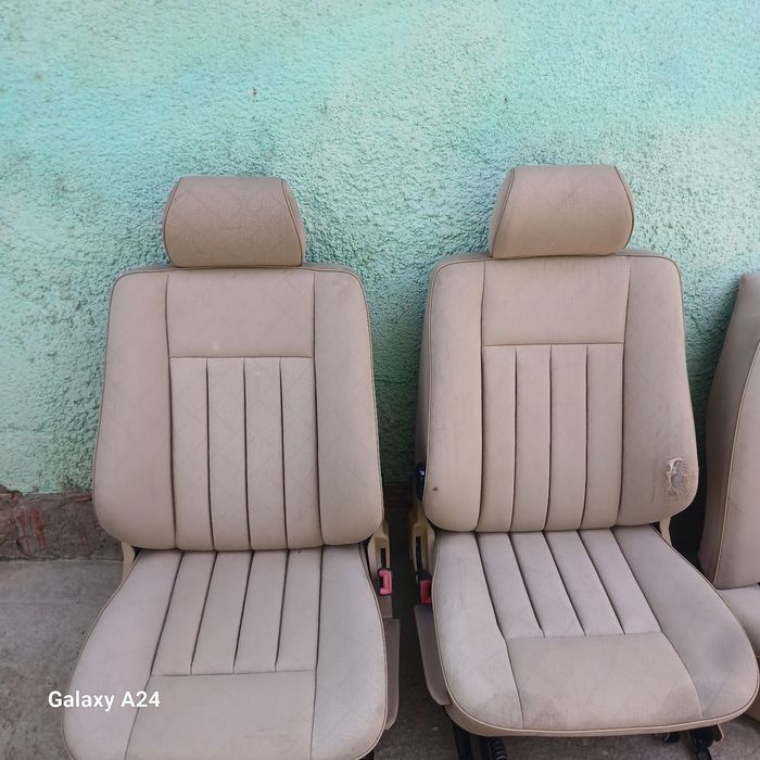 Салон  на мерседес w 124