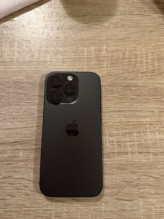 Iphone 16 pro black 128gb,baterie 89%