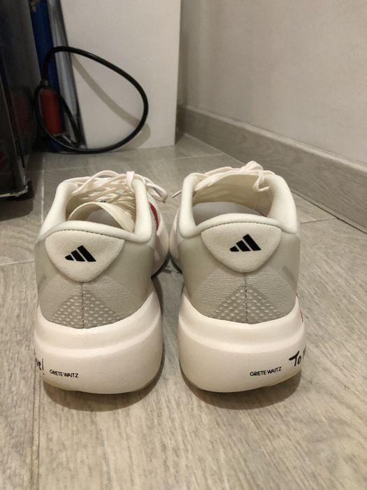 кроссовки адидас ADIZERO