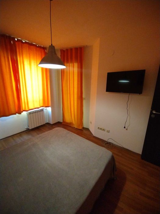 Дава се под наем Тристаен апартамент в София, Център - 120 кв.м за 765 € - Снимка #4