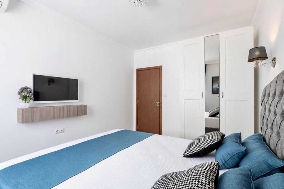 Дава се под наем Двустаен апартамент в Бургас, Лазур - 55 кв.м за 127.5 € - Снимка #5