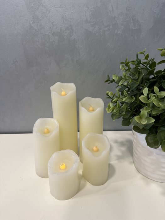 Хрустальная ваза, ножи, зеркало, часы наручные