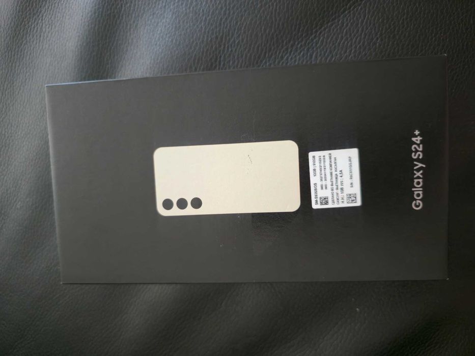 Samsung Galaxy S24 plus 512GB золотистый