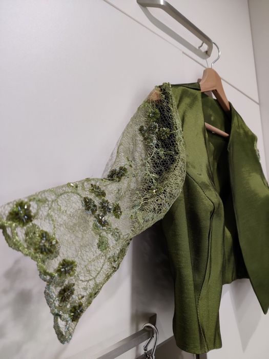 Абитуриентска / бална рокля и болеро в зелено