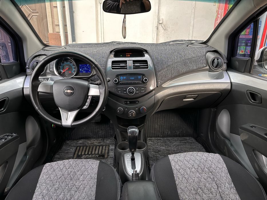 SPARK 2022 Full pozitsiya aftamat oq rang saka diska Metan gazi bor