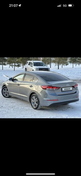 Продам машину Huinday Elantra