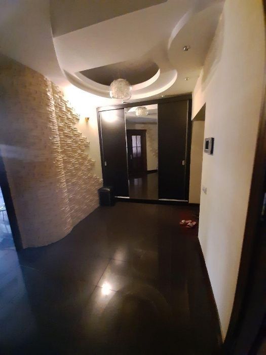 Сдается Квартира 4/2/7 Гостиница Россия