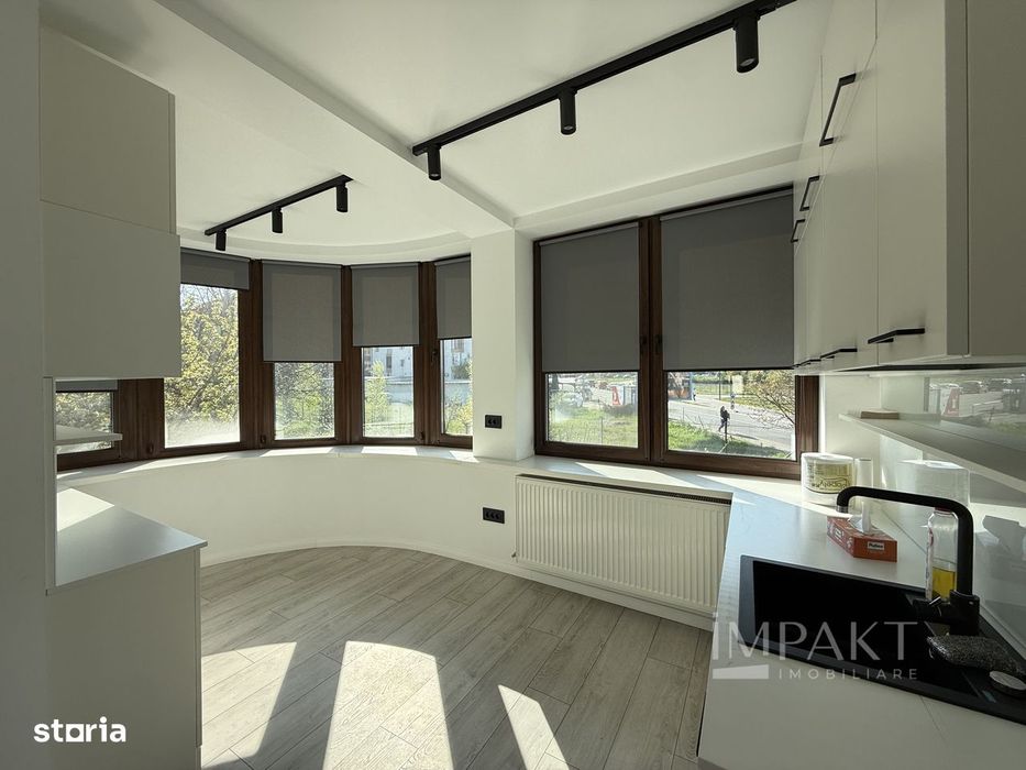 Spatiu de birouri dispus pe 2 niveluri , 225 m2 , Borhanci