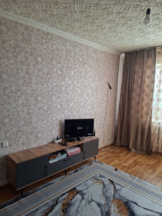 Сдам 1 ком квартиру посуточно