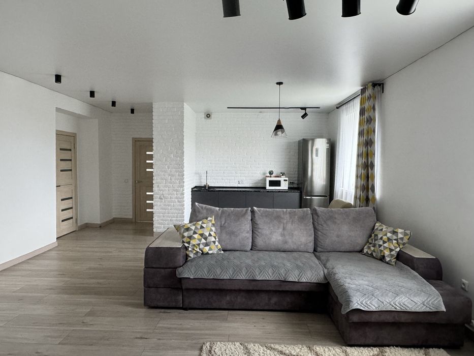 Продам 2-х этажный дом