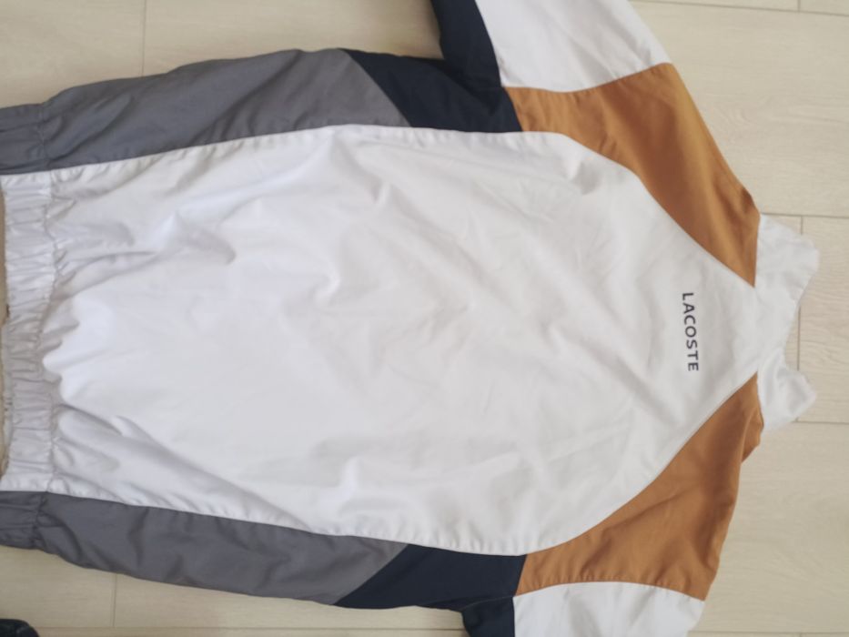 Lacoste спортивные