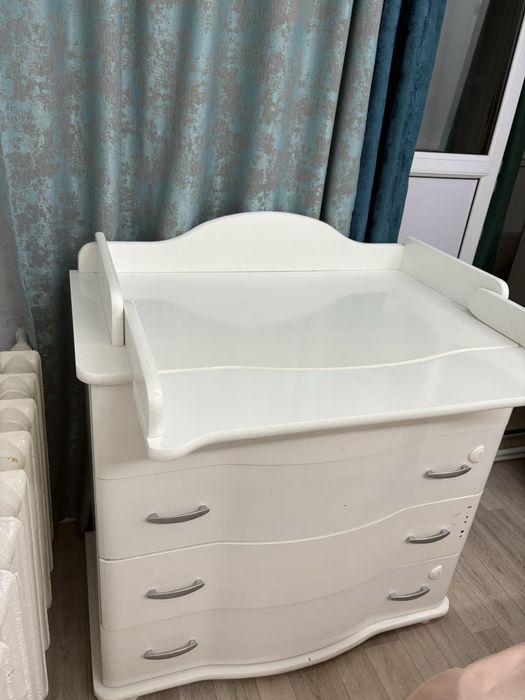 Продам пеленальный комод