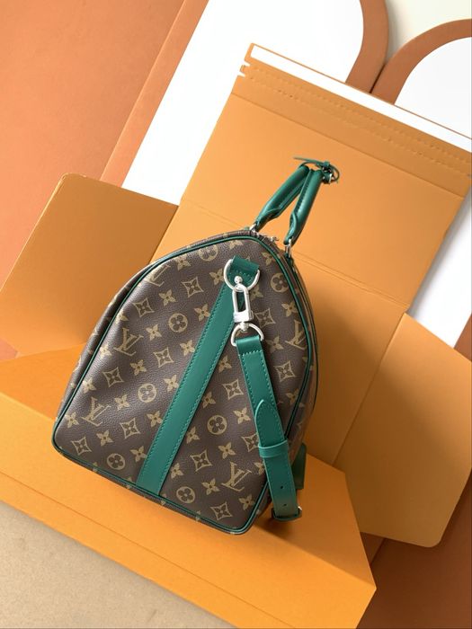 Geanta Louis Vuitton , calitate premium , pe comanda , noua