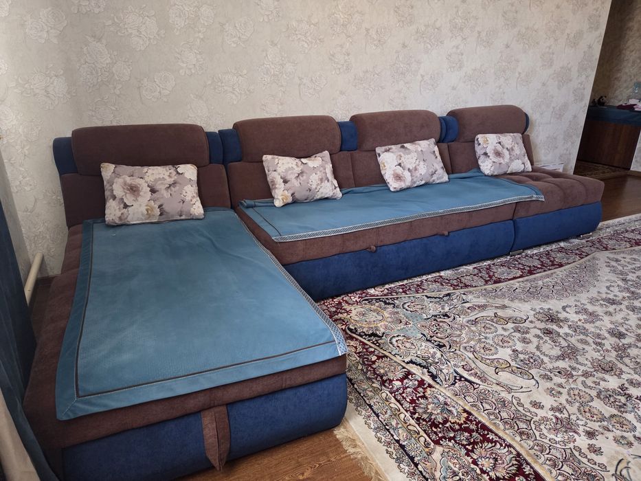 Диван в гостинную