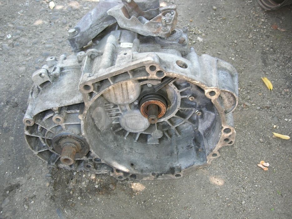 Cutie viteze Dacia Papuc, benzina si diesel