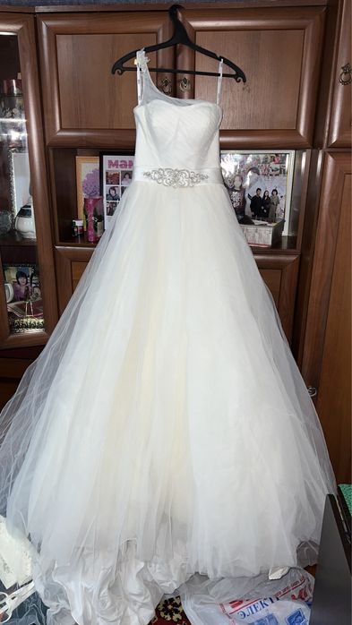 Продам свадебное платье