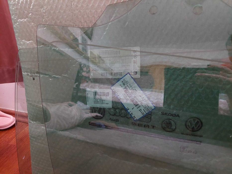 Geamuri laterale spate Skoda Octavia 2 noi si originale