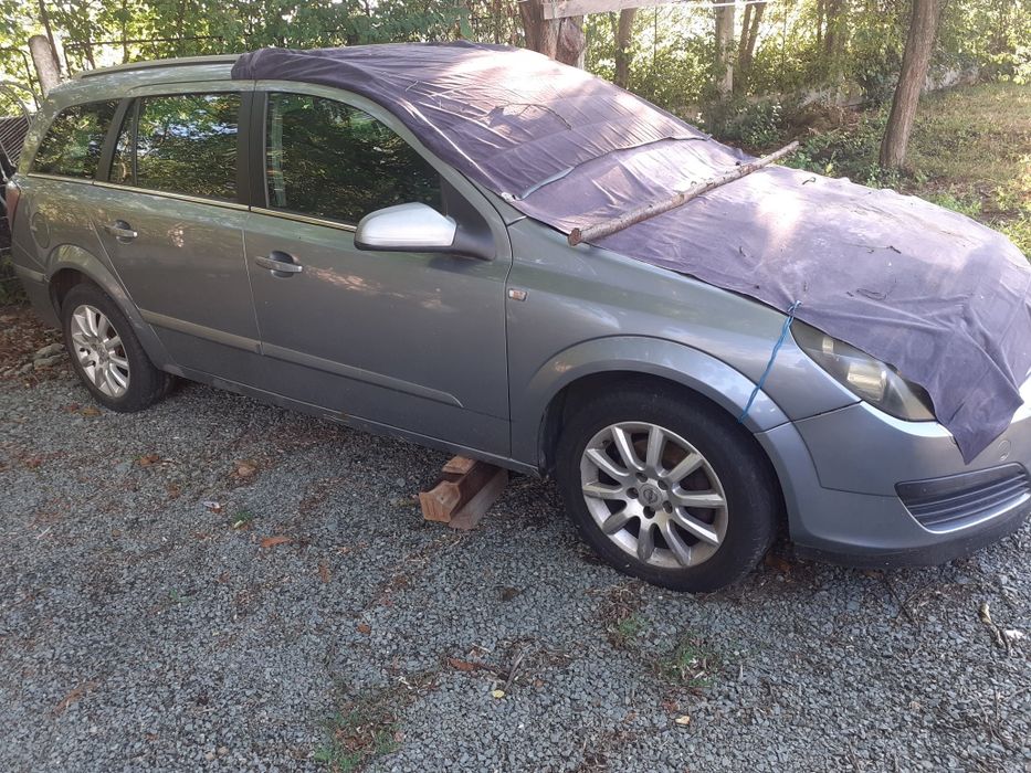 Opel astra h 1,7 diesel culoare gri an 2005