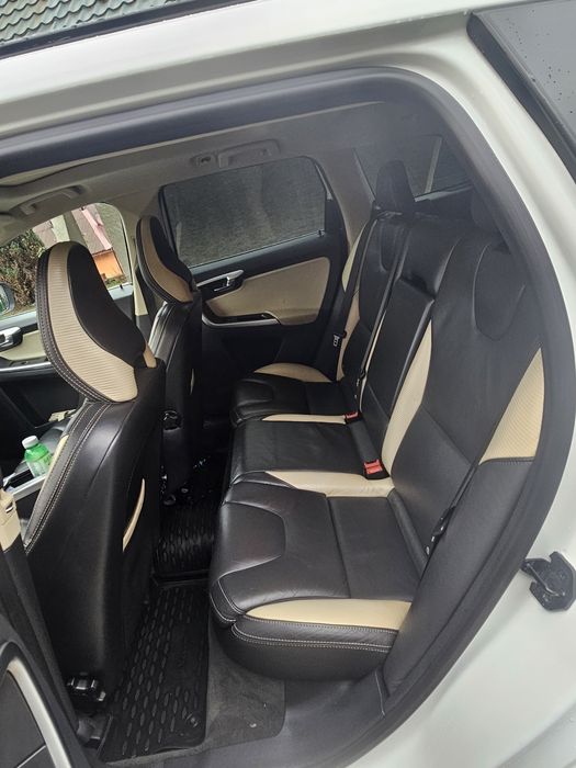 Volvo XC 60 r-design