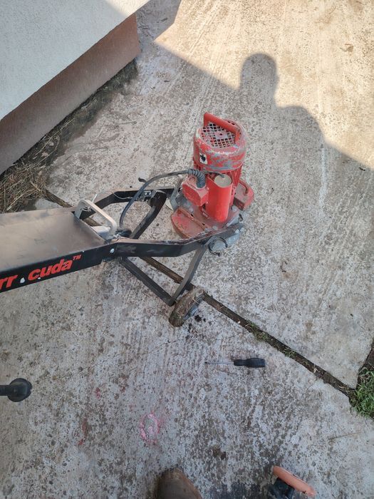 Mașina șlefuit beton Barracuda