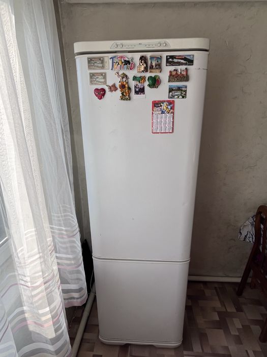 Холодильник продам