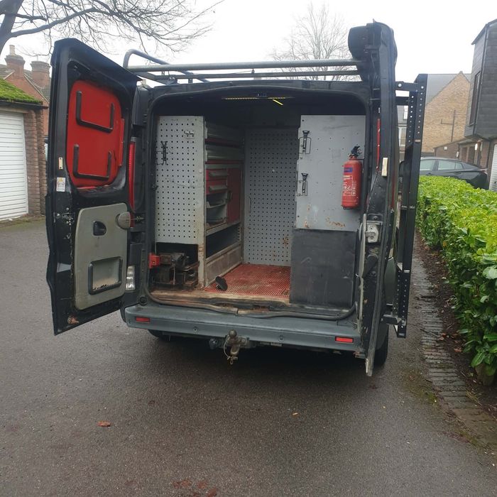 Opel vivaro 2.5 2008 на части