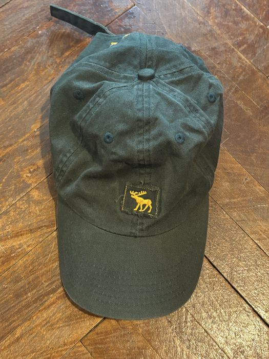 Шапки с козирка