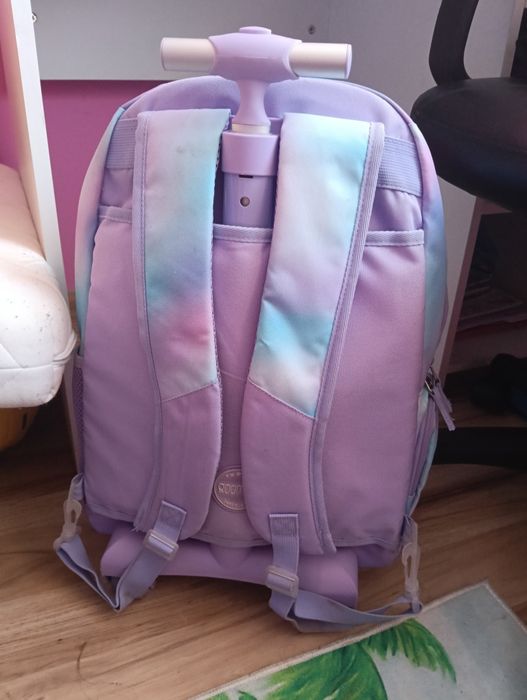 Раници с колелца Wednesday