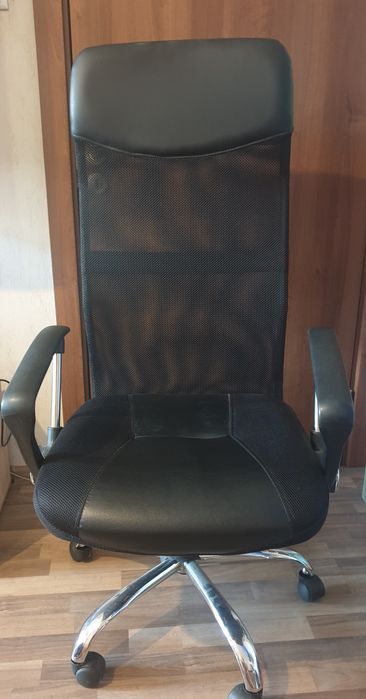 Ергономичен офис  стол