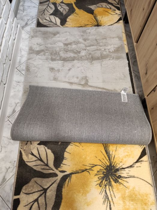 Килим 150х80 + 2 броя малки килими 90х55