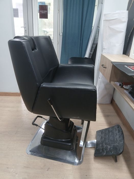 Кресло барбера б/у
