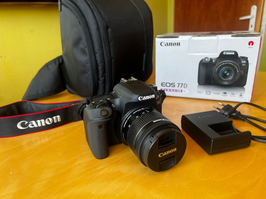 Фотоапарат Canon EOS 77D с обектив 18-55mm | кутия | зарядно | чанта