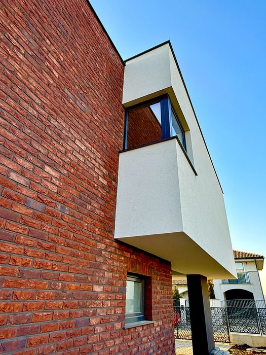 Casa Deosebita cu arhitectura minimalista, TVA inclus - View 3