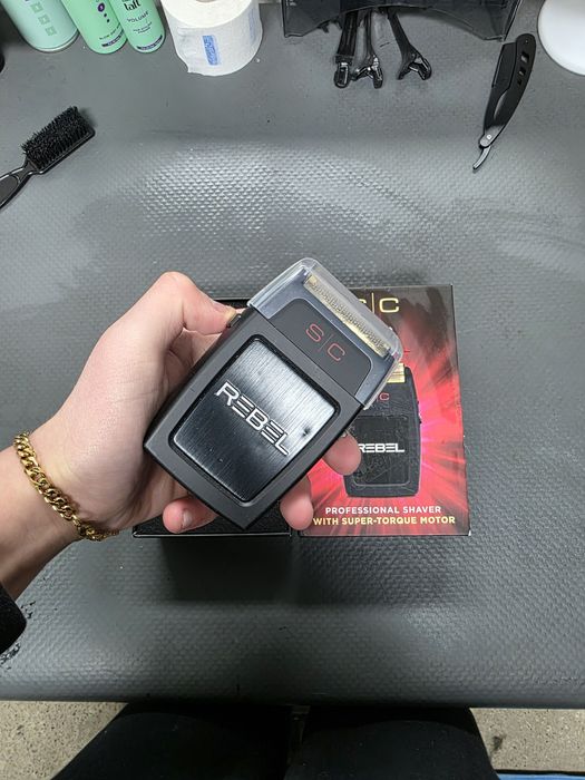 Vând shaver Style craft rebel